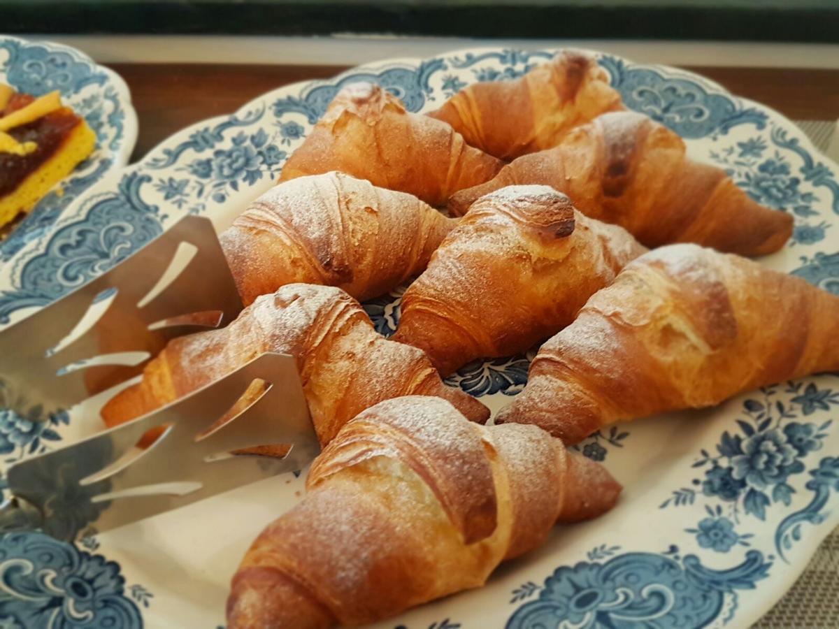 B&B Hotel Costa Azzurra 스포토르노 외부 사진