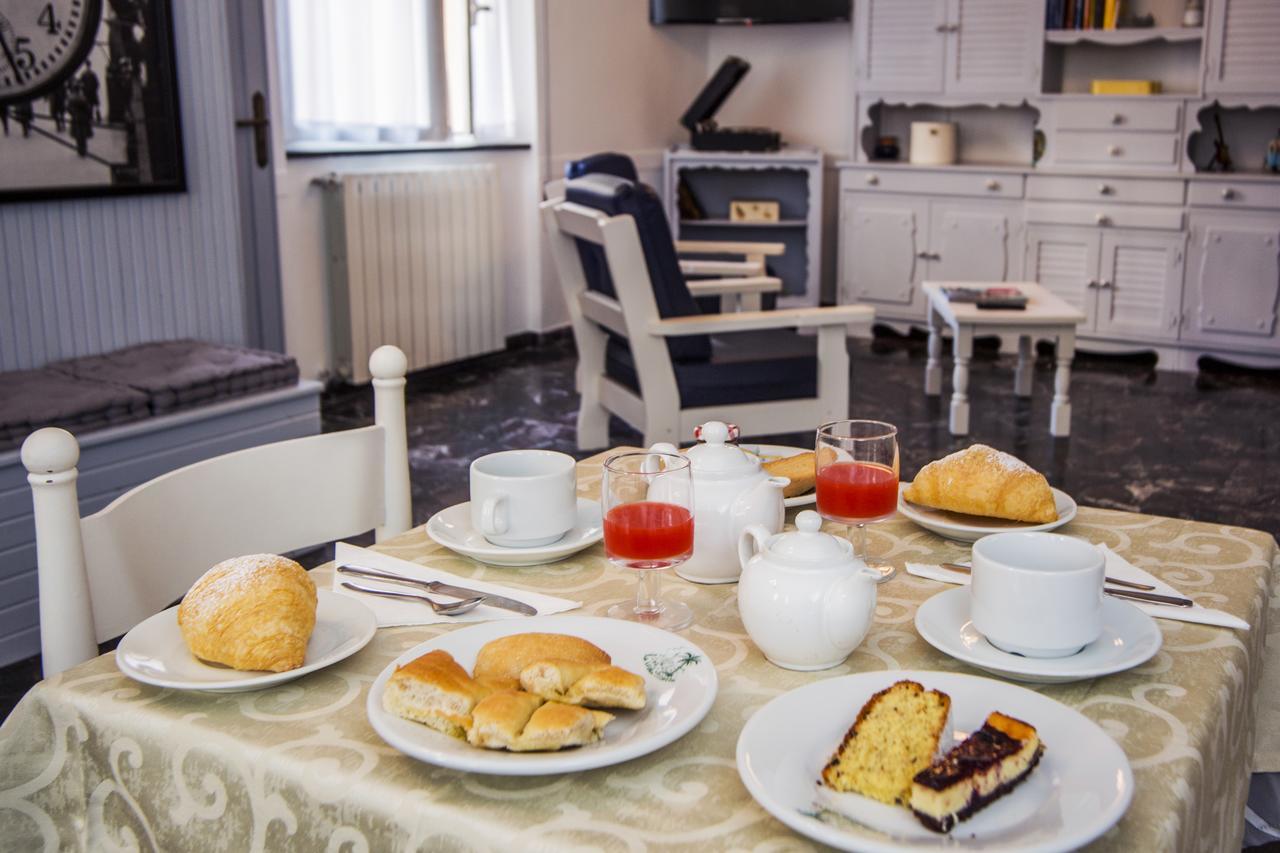 B&B Hotel Costa Azzurra 스포토르노 외부 사진